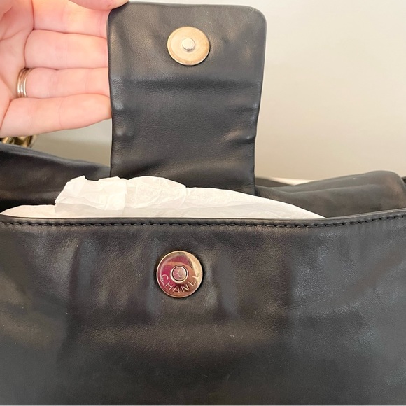 Chanel Chain Calfskin Luxe Ligne Accordion Flap Bag - Picture 8 of 16